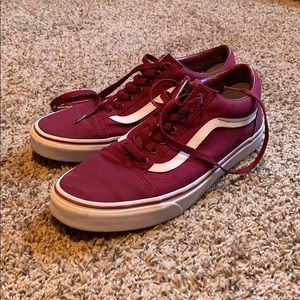 Vans Old Skool maroon size 10